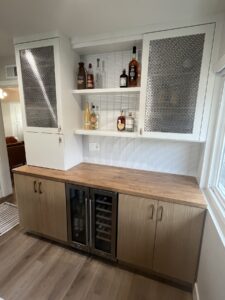 Custom Bar Installation – Madrid