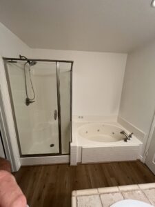 Rustic Bathroom Remodel – Rhinehart