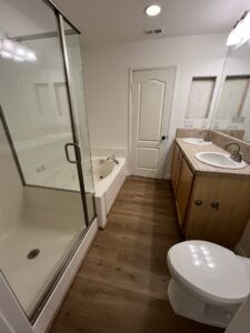 Rustic Bathroom Remodel – Rhinehart