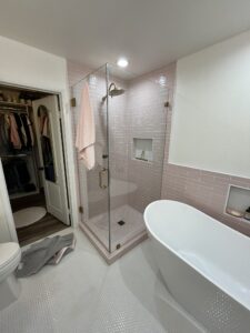 Rustic Bathroom Remodel – Rhinehart