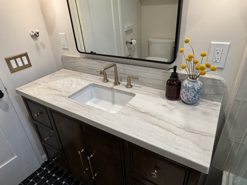 Bathroom Glendora